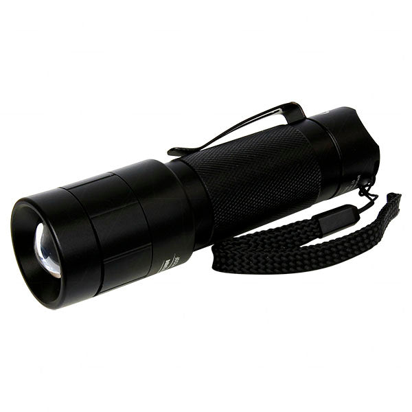 M250F Tactical Focusable 260 Lumen LED torch with 3xAAA alkaline